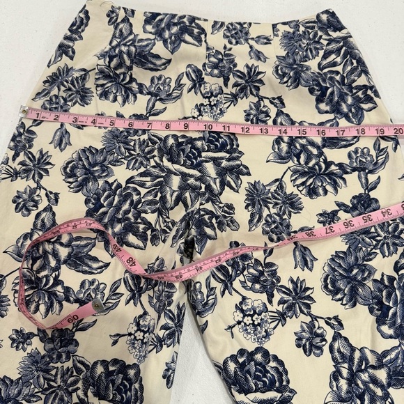 Talbots Stretch Capris Blue and Ivory Floral Ankle Pants Women’s Size 12 Petite - Picture 8 of 11